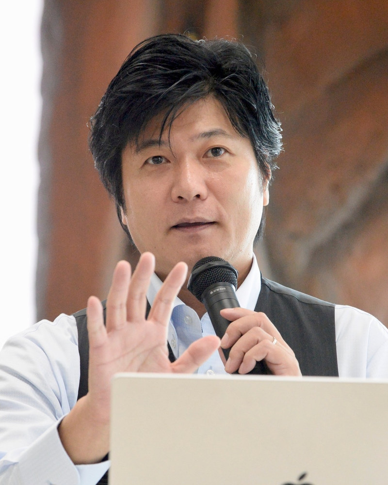 西條剛央（本質行動学担当講師）のポートレート